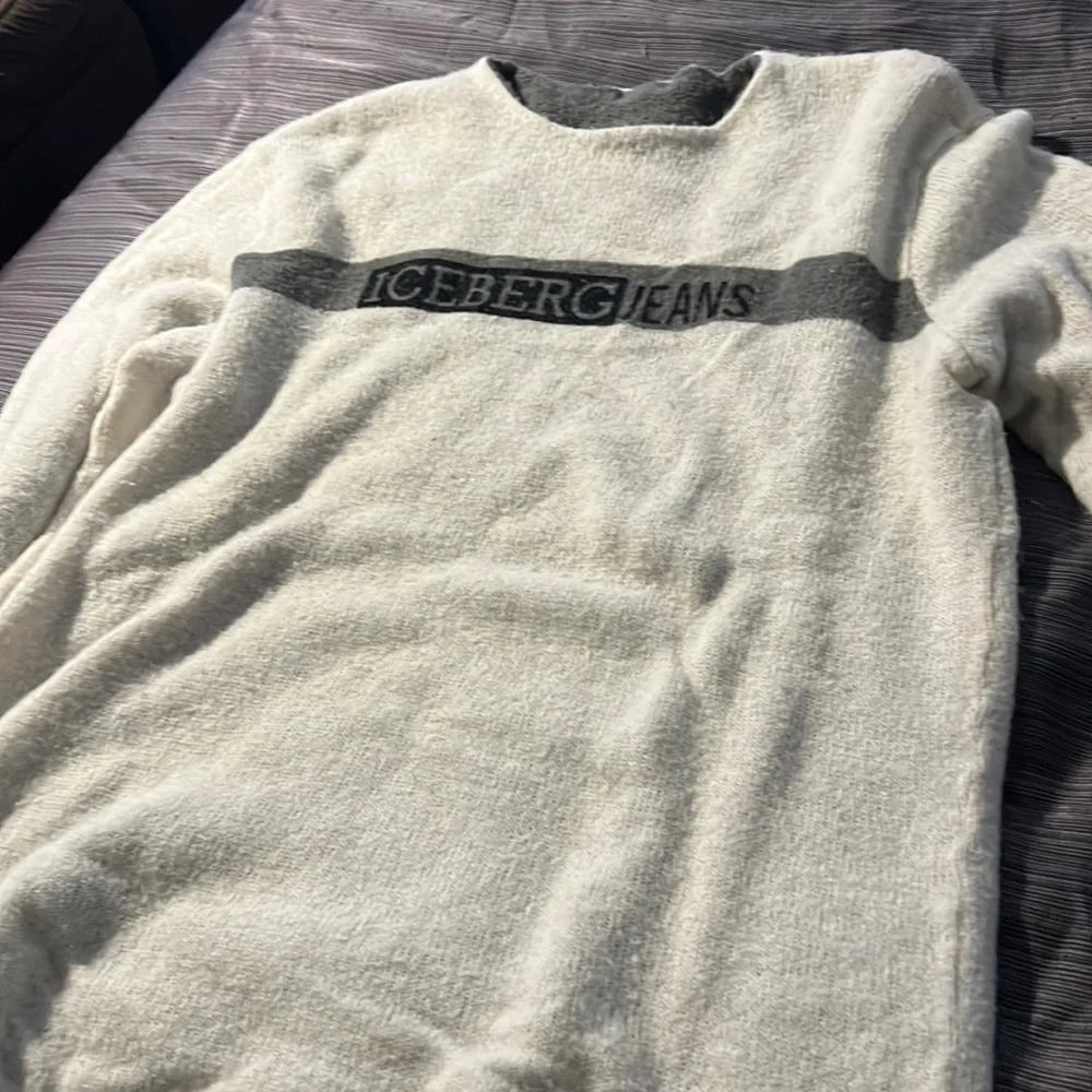 Iceberg Jeans sweater - Picture 1 of 3